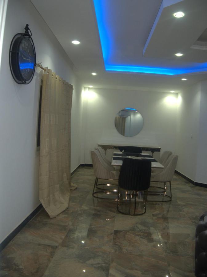 Meublees Almadies Bed & Breakfast *
